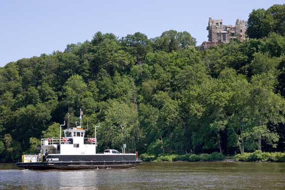 chester ferry and Gillettes Castle
