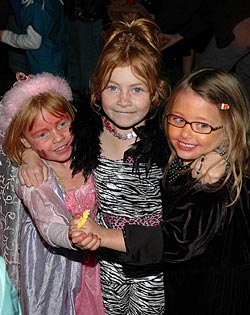 Halloween Party Girls Trio